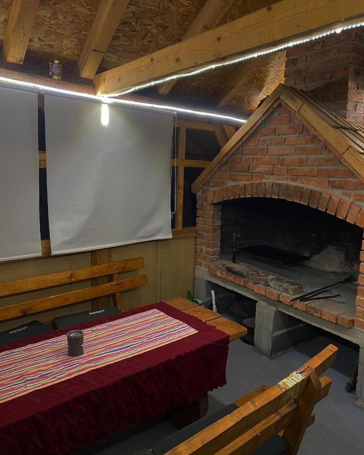 特拉夫尼克Vikendica Amra I Indir别墅 外观 照片